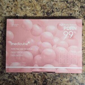 MEDICUBE PDRN Pink One Day Serum